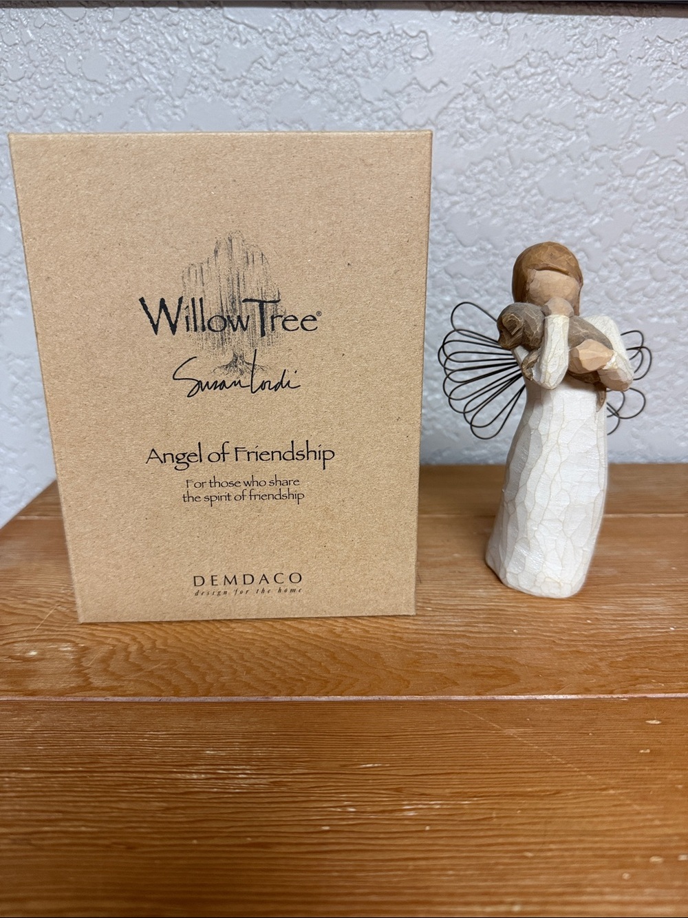 Willow Tree Angel of Friendship Figurine - Cream and Brown
